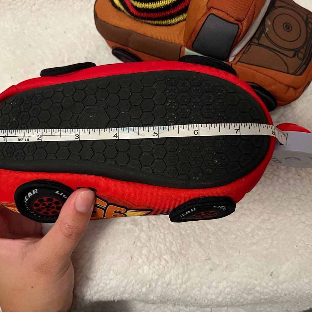 Disney Cars Plush Toy slippers - McQueen and Matter - Picture 4 of 5